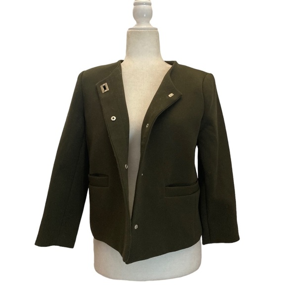 Philosophy Fern Green Crop Blazer with Silver Hardware Closure - Picture 9 of 12